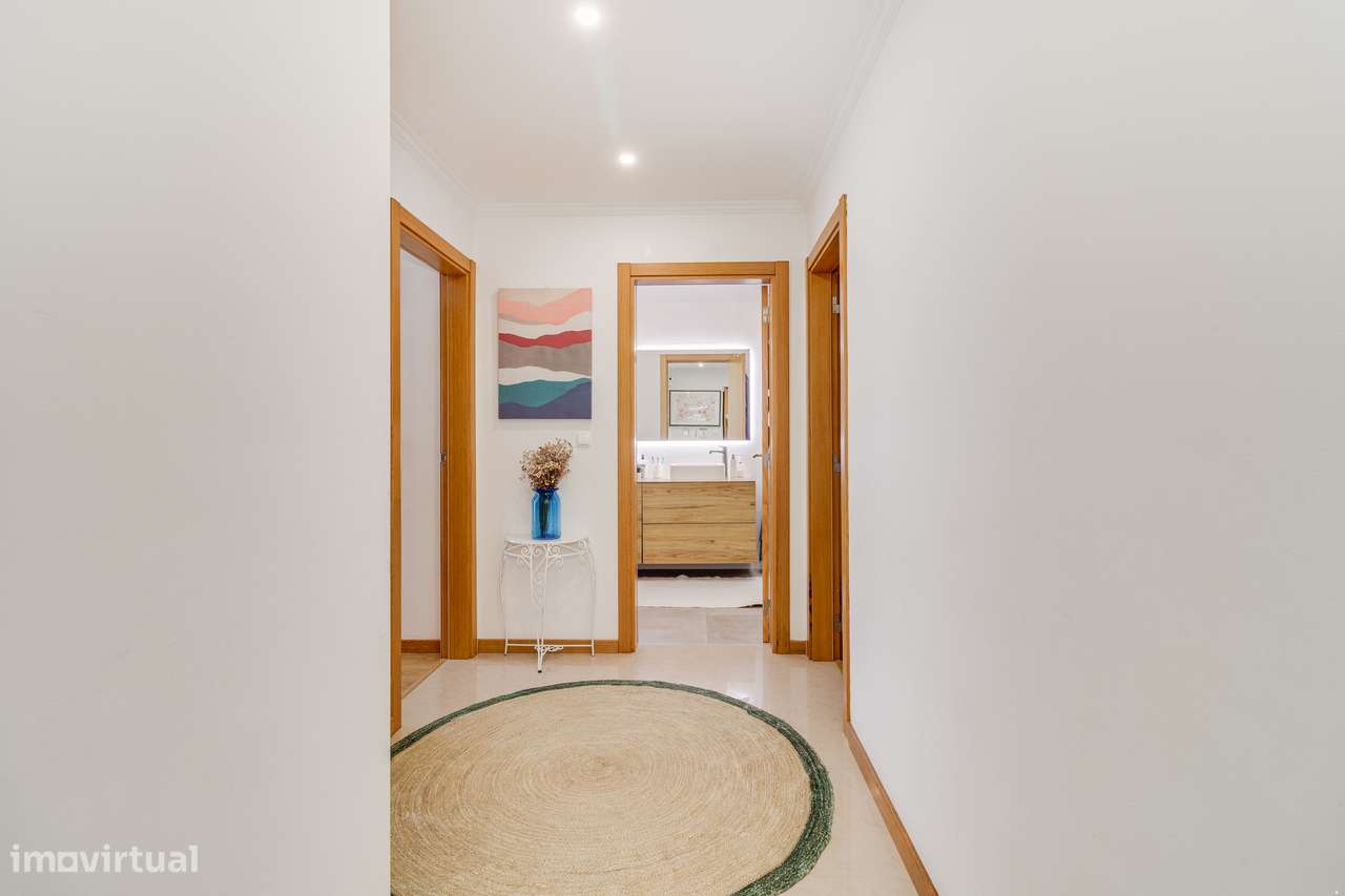 APARTAMENTO T3+1 | MONTIJO | 193 M2 | LUGAR DE PARQUEMANETO-12