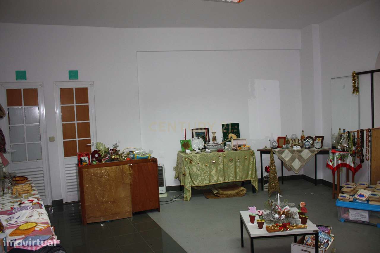 Loja em Cacilhas - Grande imagem: 4/7