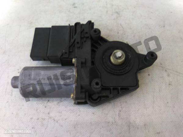 Motor Elevador Trás Esquerdo Confort  Vw Passat (3b, B5) - 1