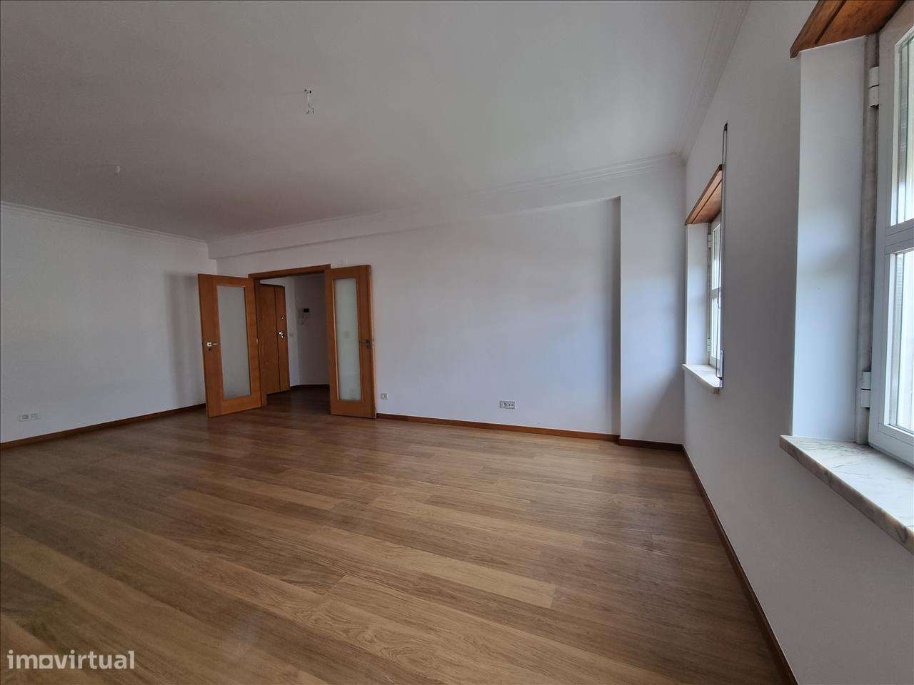 Apartamento T2 Casas do Lago - Serra de Carnaxide - Grande imagem: 5/23