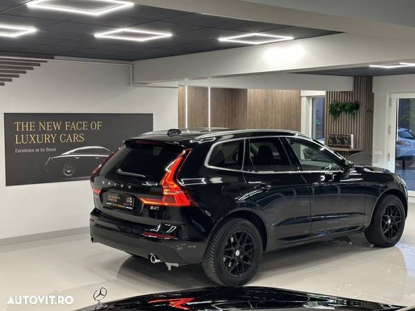 Volvo XC 60 B4 MHEV AT8 AWD Momentum - 5