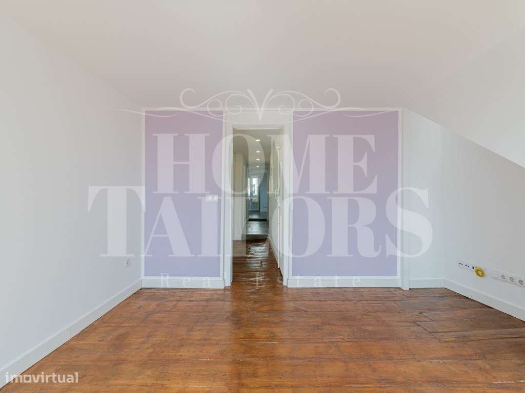 Apartamento T2 com três frentes e vista direta sobre o Tejo Alfama - Grande imagem: 4/19