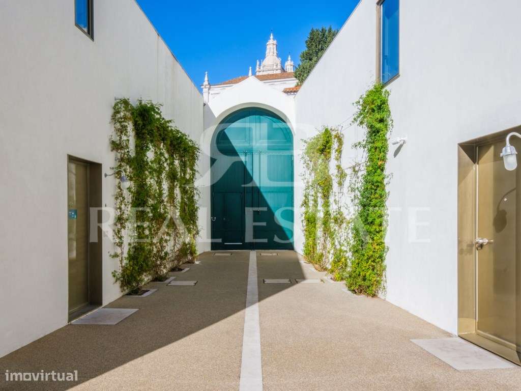 T3 duplex com VISTA + TERRAÇOS + PISCINA + GARAGEM em São Vicente -...-35