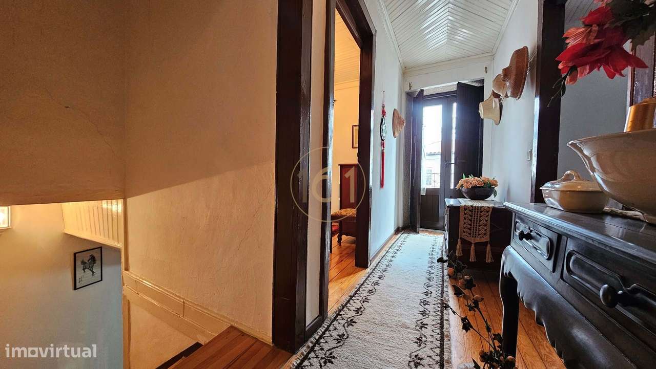 Duas Casas em Sendim - Miranda do Douro-15