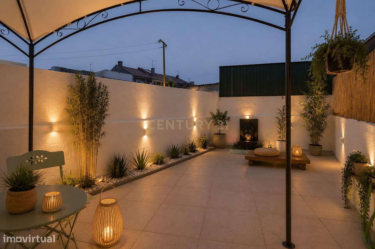 Apartamento T2 Fogueteiro com Logradouro-33