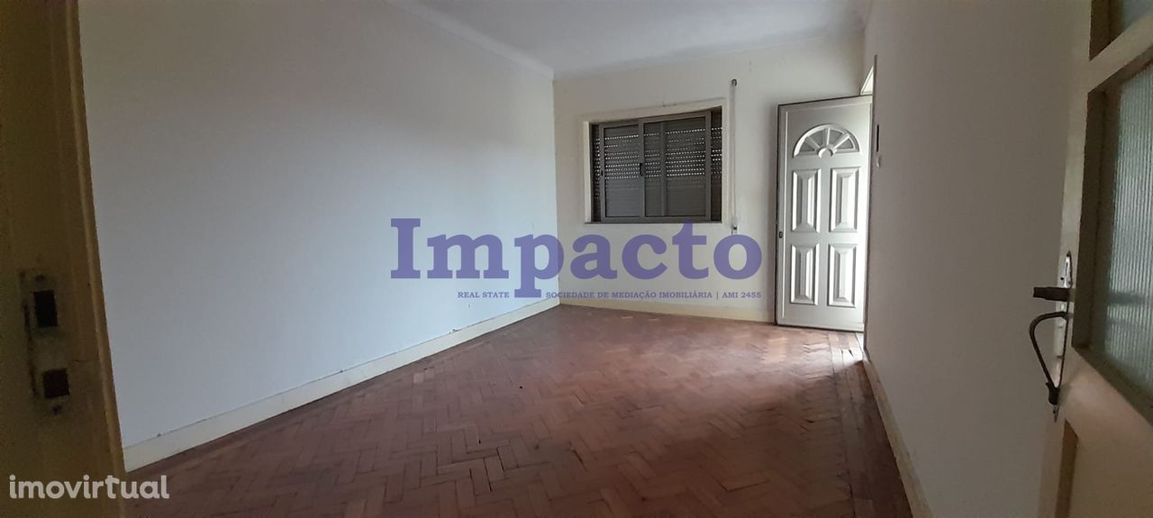 Apartamento T3 Venda em Vila de Cucujães,Oliveira de Azeméis