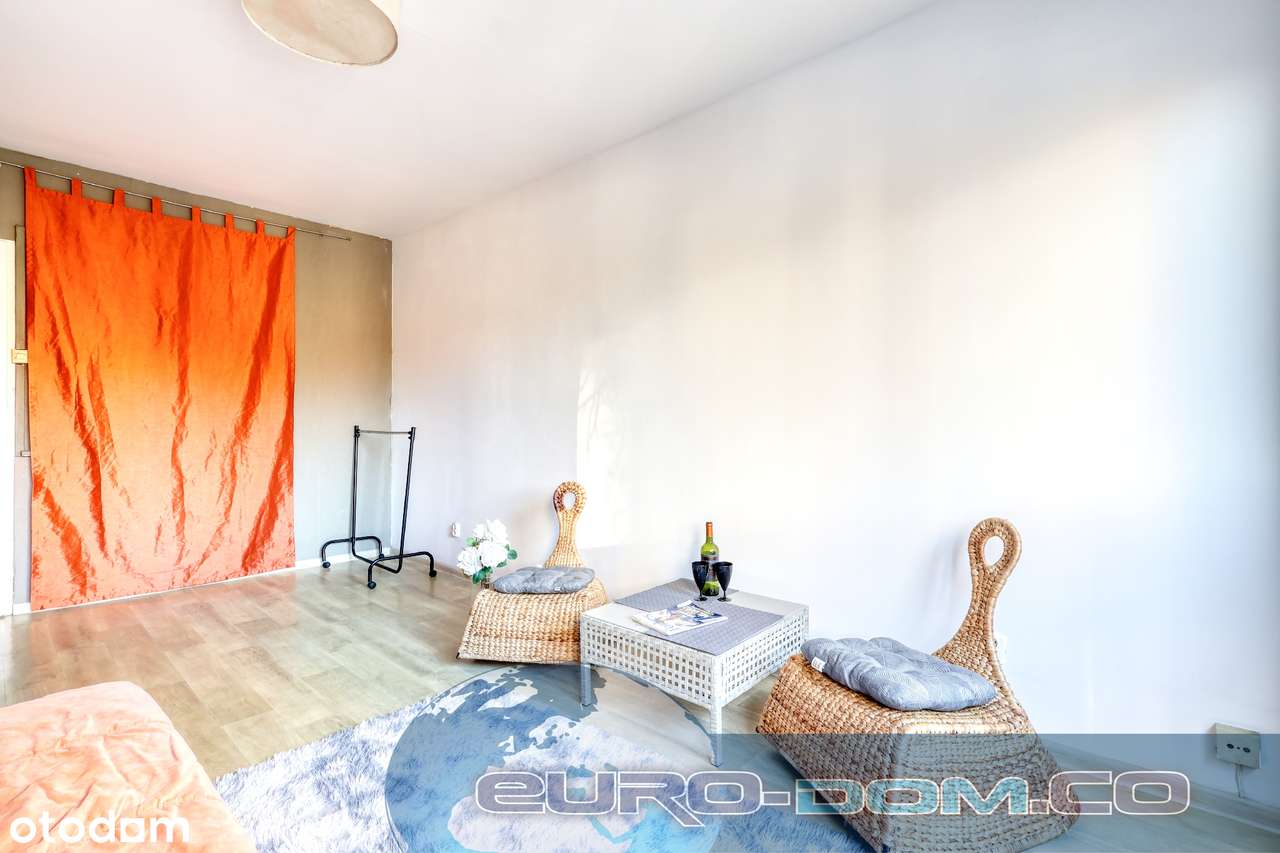 2-pokojowe mieszkanie Poznań, os. Kosmonautów – balkon, meble. - Pełny obrazek: 4/14