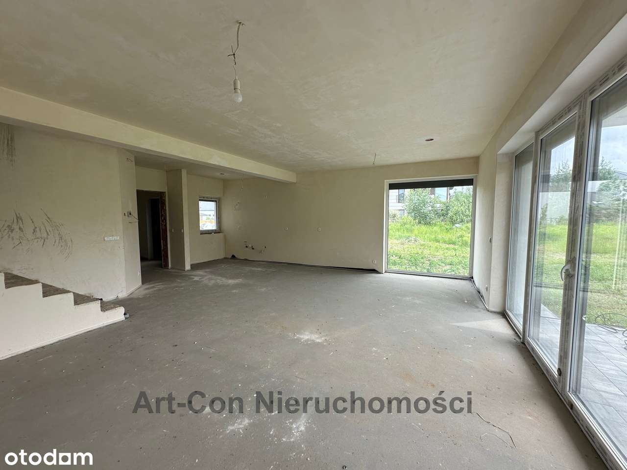 Bliźniak 160m2 + poddasze 40m2 + działka 554m2-8