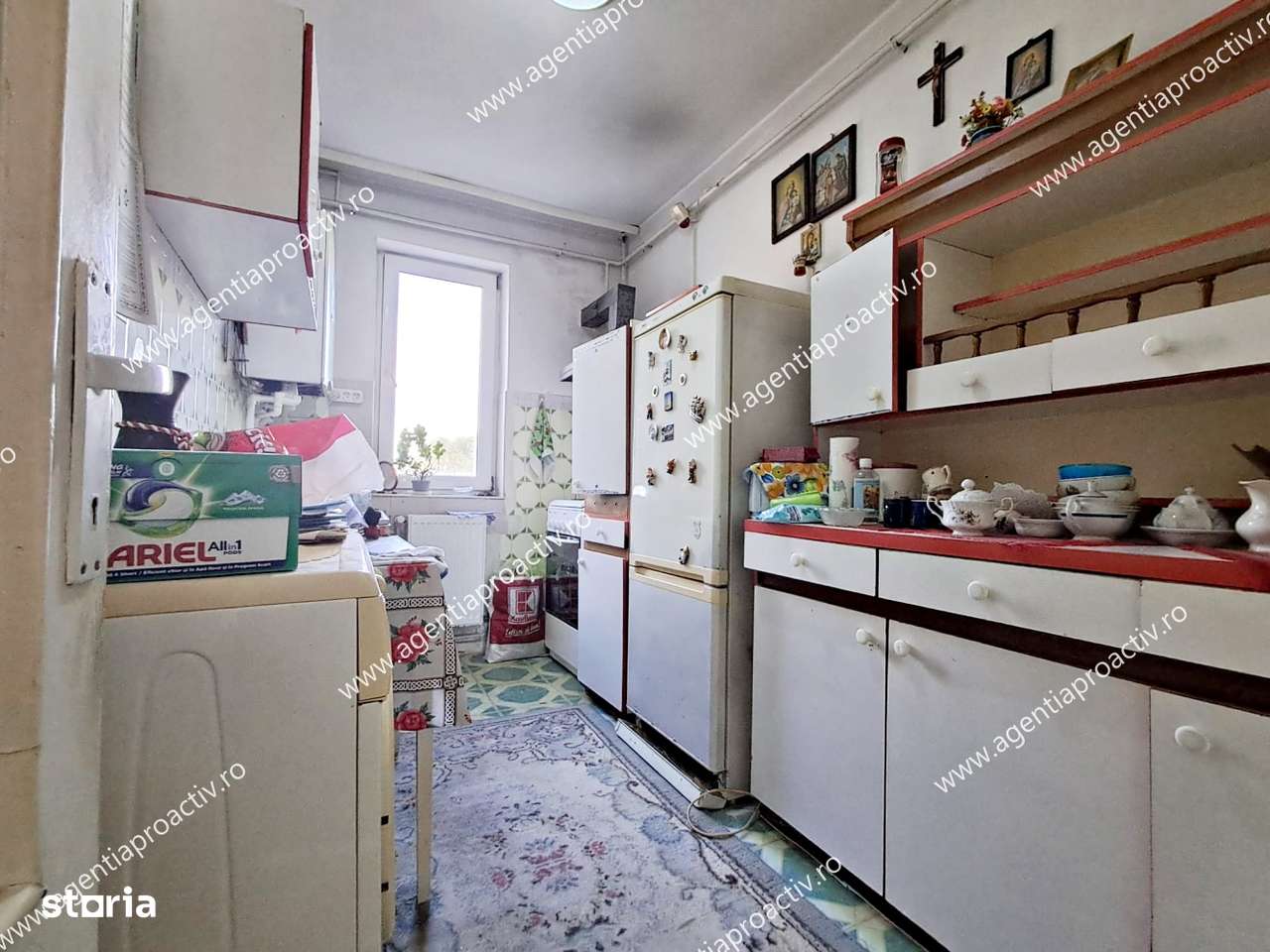 Apartament cu 2 camere, Micro 17, etaj 3! - Imagine principală: 3/8