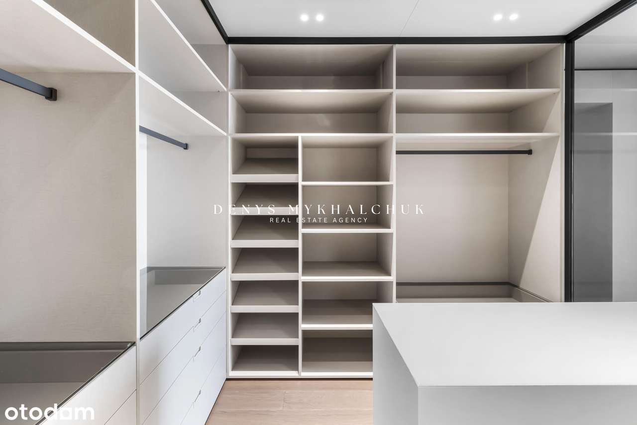 Złota 44 - Najwyżej w Unii Europejskiej - call 24/7-17