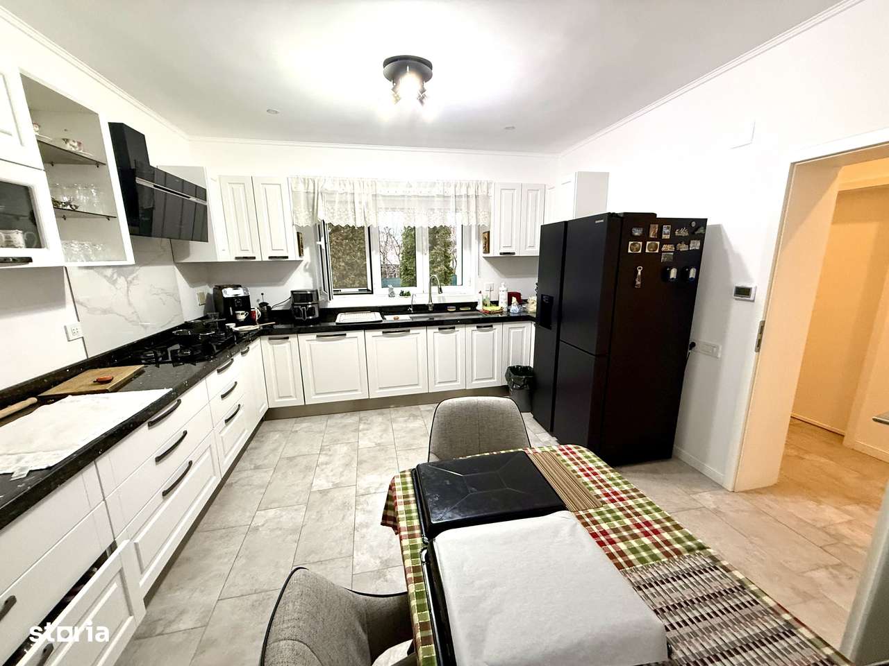 Vila în stil American - Total independentă energetic, garaj + terasă!-9