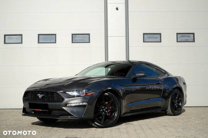 Ford Mustang Fastback 2.3 Eco Boost - 1