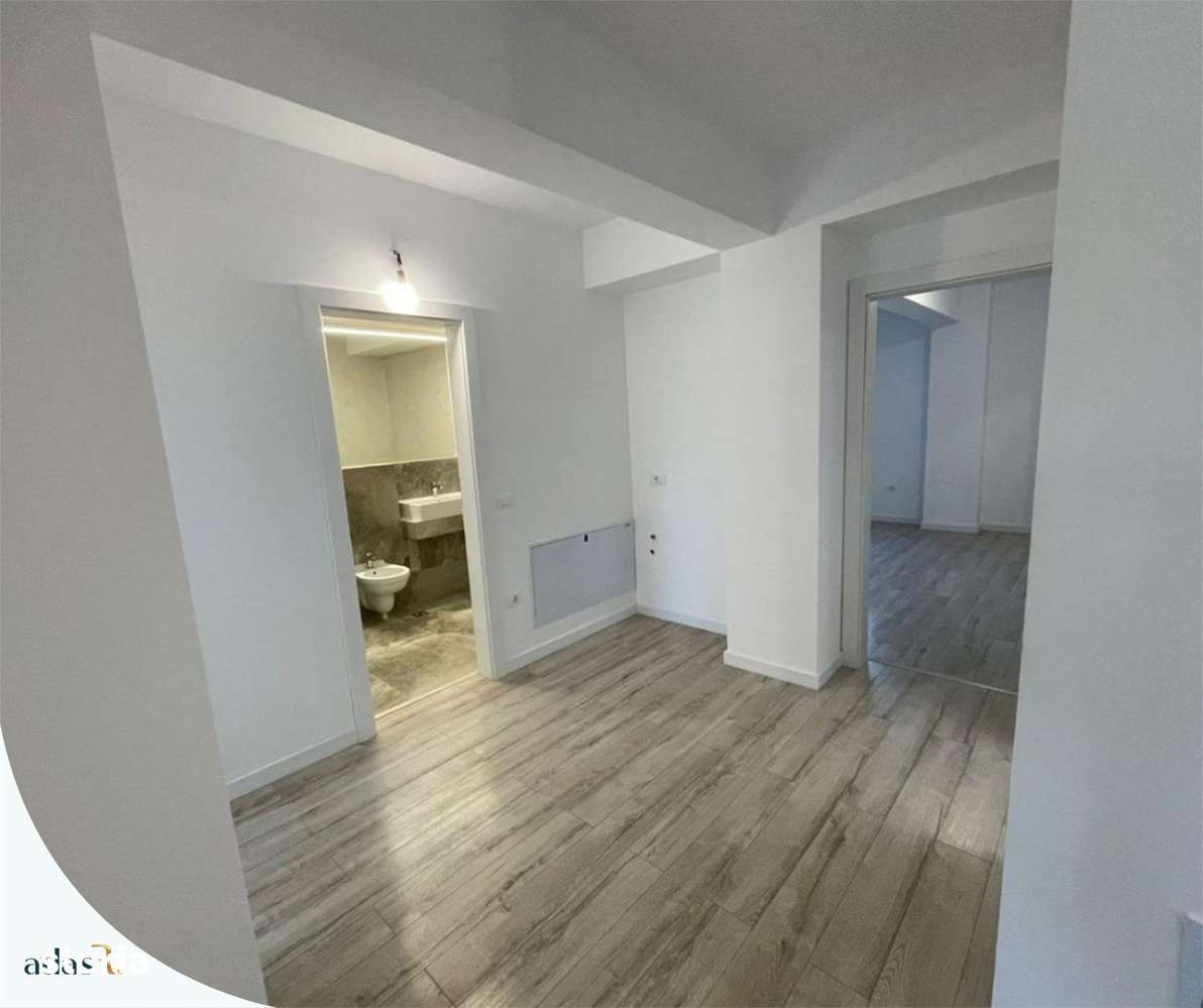Apartament 4 camere | 96 mp  + 55 mp curte | Valea Adanca | Bloc Nou | - Imagine principală: 3/14