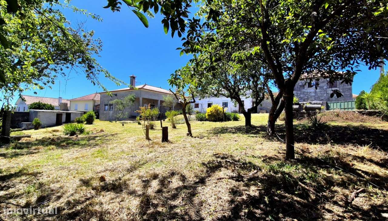 Venda de propriedade c/ duas moradias, V. N. Anha, Viana do Castelo-24