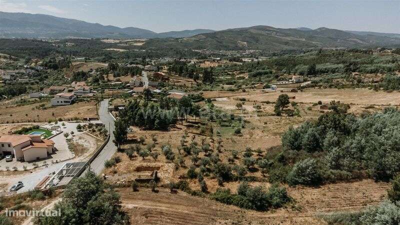 Terreno Rústico / Covilhã, Peso e Vales do Rio - Grande imagem: 4/14