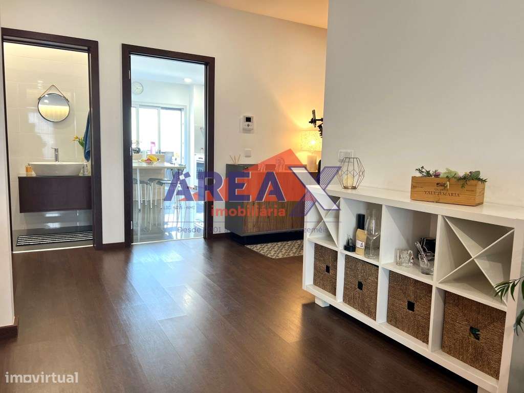 EXCLUSIVO T3 | Centro da Cidade | Como Novo e Pronto a Habitar!-8