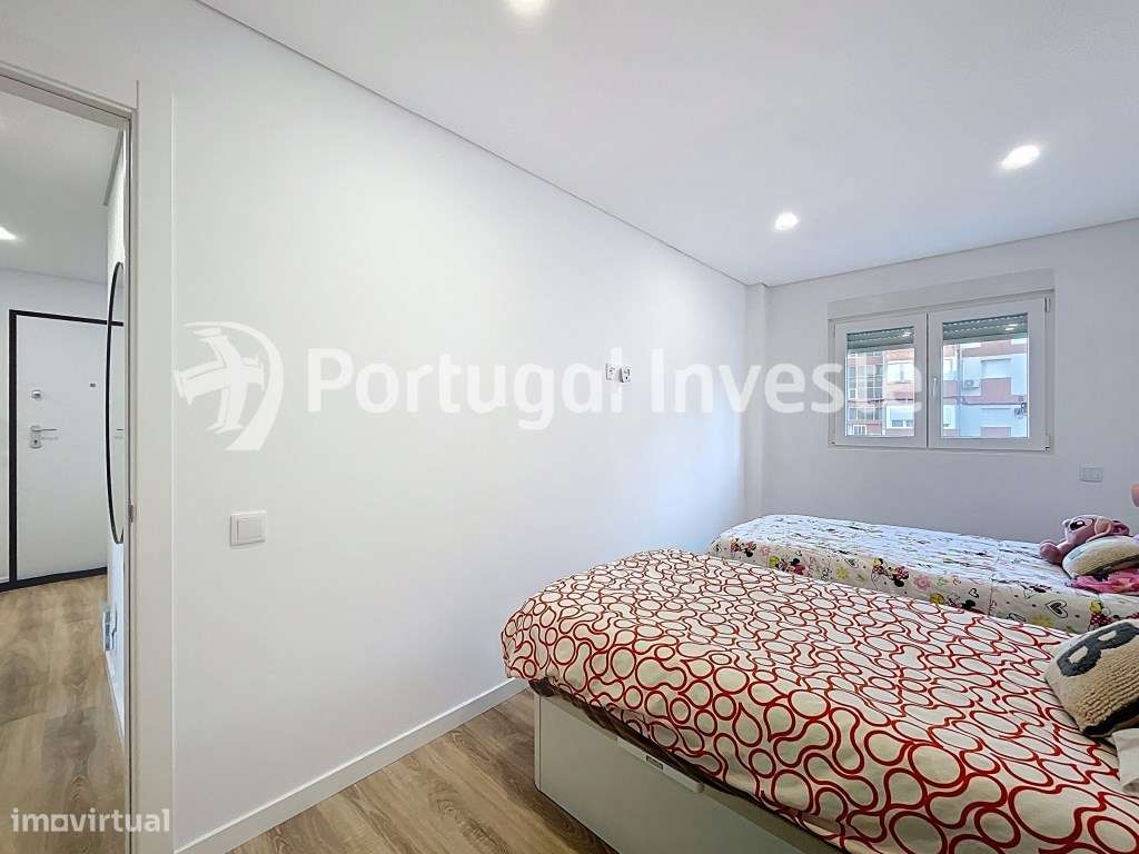 Apartamento de 3 Assoalhadas no emblemático Bairro do Pombal - Almada-20