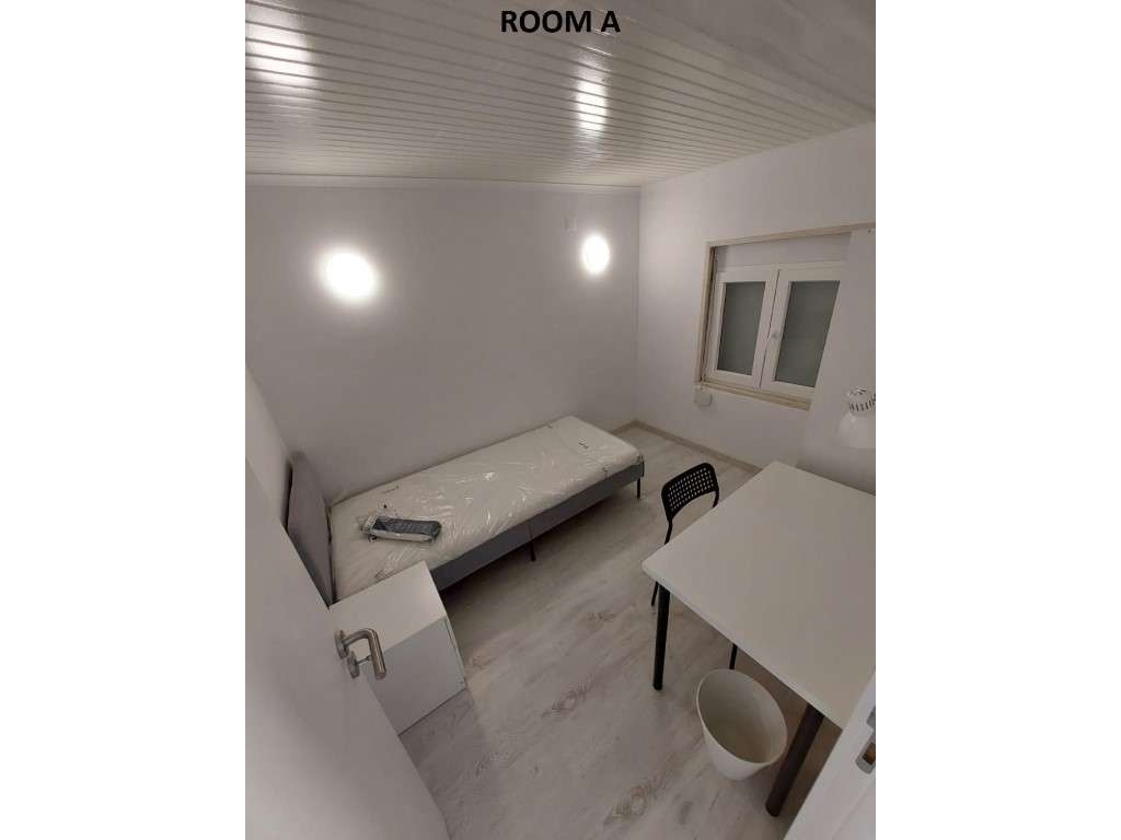 Moradias com dois pisos - Ajuda - Grande imagem: 4/14