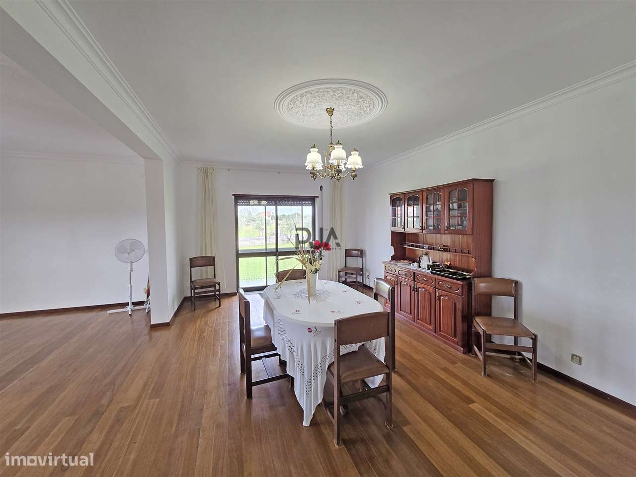 Moradia Isolada T5 em Outeiro de Espinho, Mangualde-14