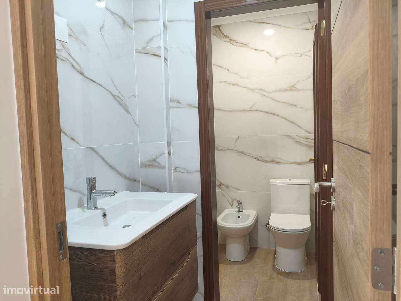 Apartamento T2 Remodelado-12