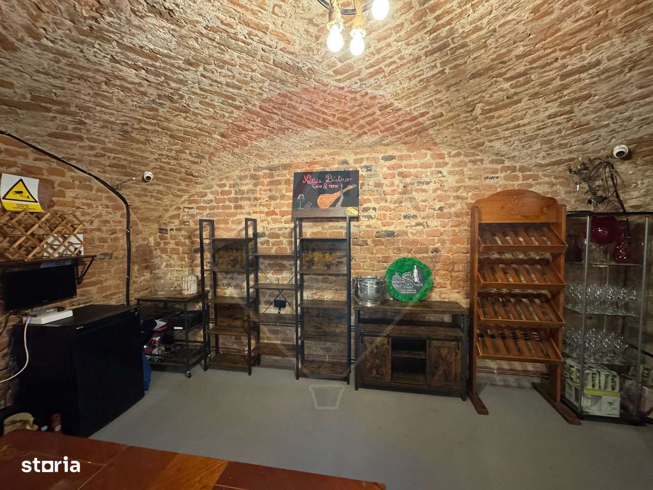 Spațiu de vanzare S.C.229 mp -zona centrala-5