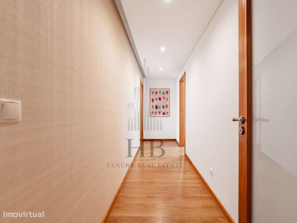 Apartamento T4 nos Terraços do Marquês c/ Garagem | Oeiras-37
