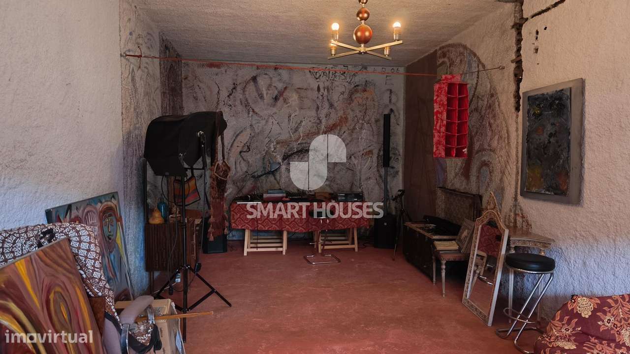 Moradia T3+1 em Avô c/ terreno-29