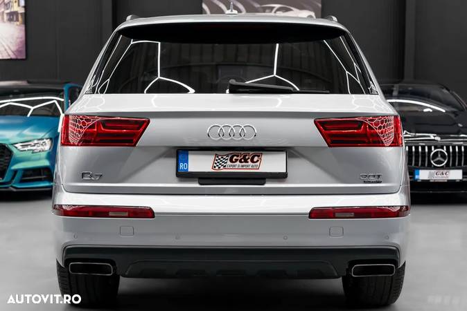 Audi Q7 3.0 TFSI Quattro Tiptronic - 26