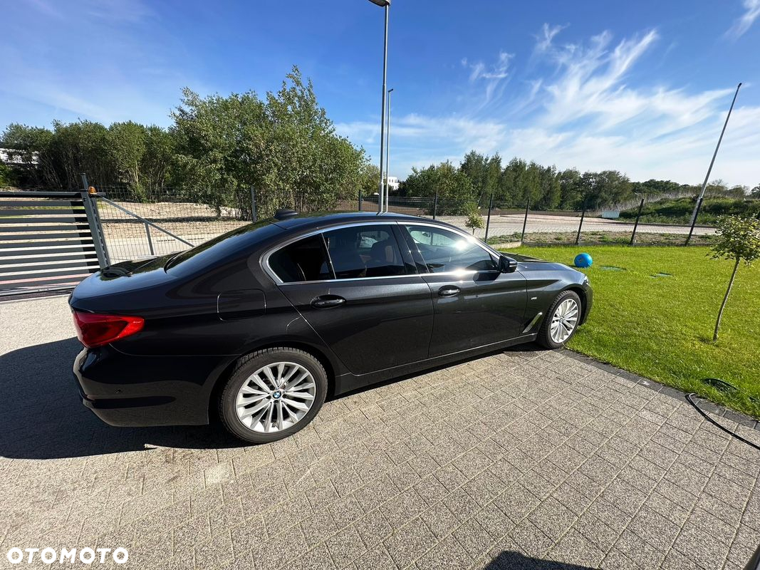 BMW Seria 5 520d xDrive Luxury Line - 8