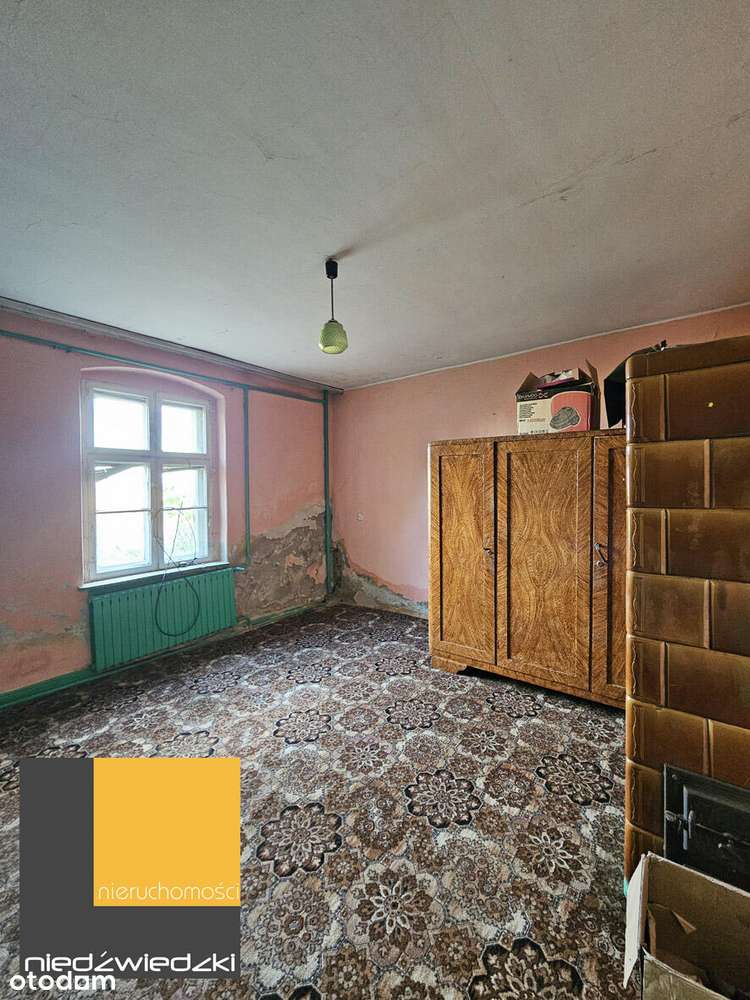 Dom do remontu z budynkami gospodarczymi!-9