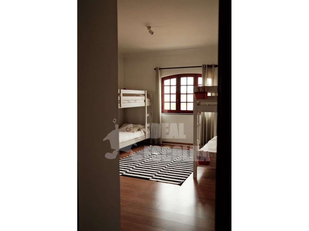 EXCELENTE MORADIA -850.000 €
 MUITO PERTO DAS PRAIAS ...
 BELVERD...-36