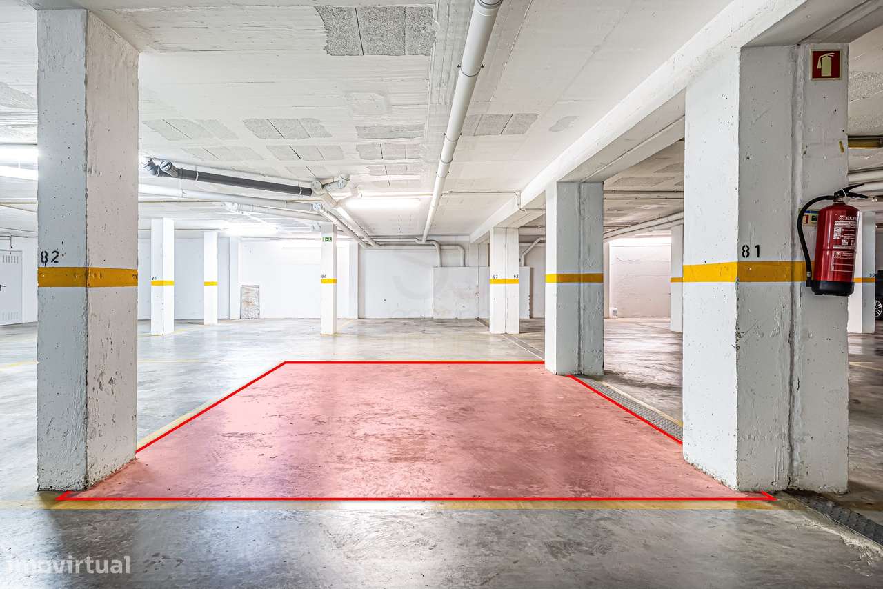 A. Pêra - Luxo - Apartamento T2 C/ Garag. + Piscina-22