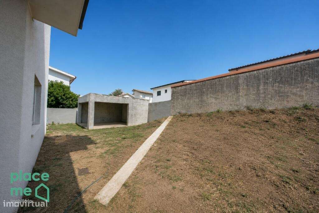 Moradia T4 Palmeira - Nova-3