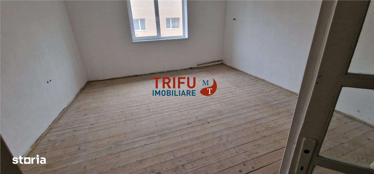 Casa individuala cu 5 camere si garaj de vanzare in Alba Iulia zona Ce-8