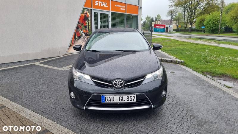 Toyota Avensis Combi 1.6 Comfort - 2