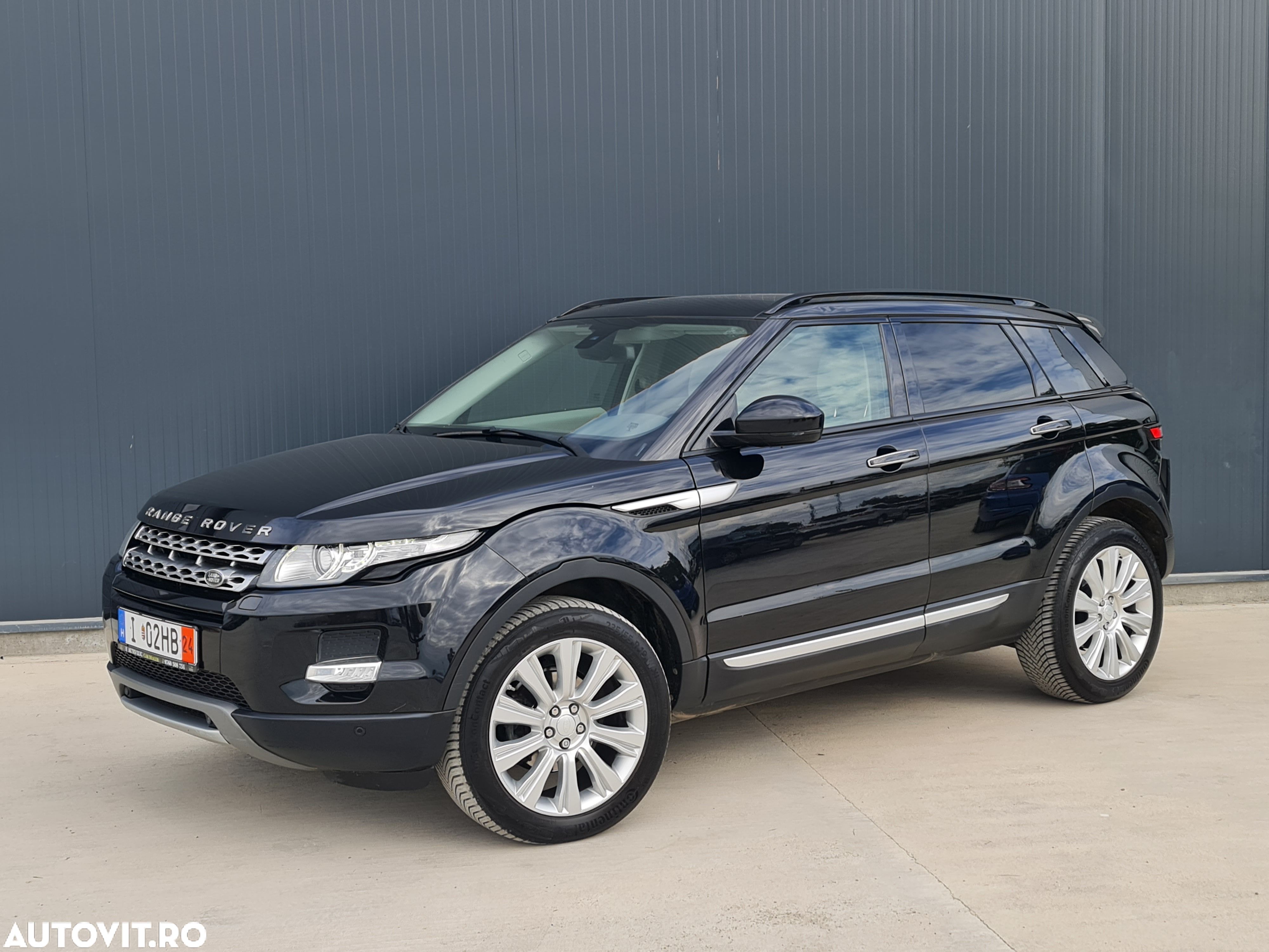 Land Rover Range Rover Evoque - 1