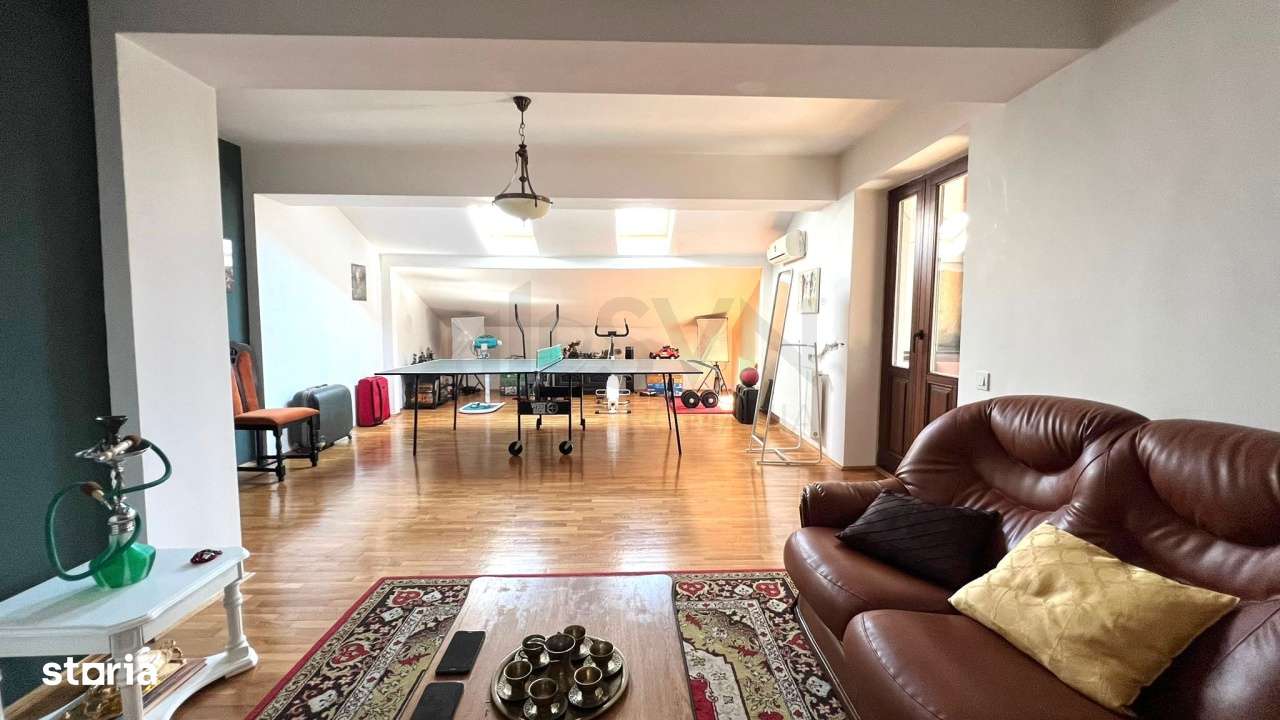 Vila 10 Camere l Cartier Baneasa l De vanzare - Imagine principală: 5/15