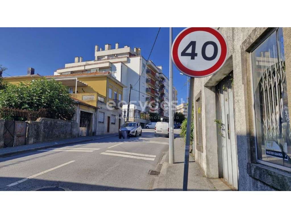 Terreno a 5 min do Polo universitário com frente para duas ruas. - Grande imagem: 5/8
