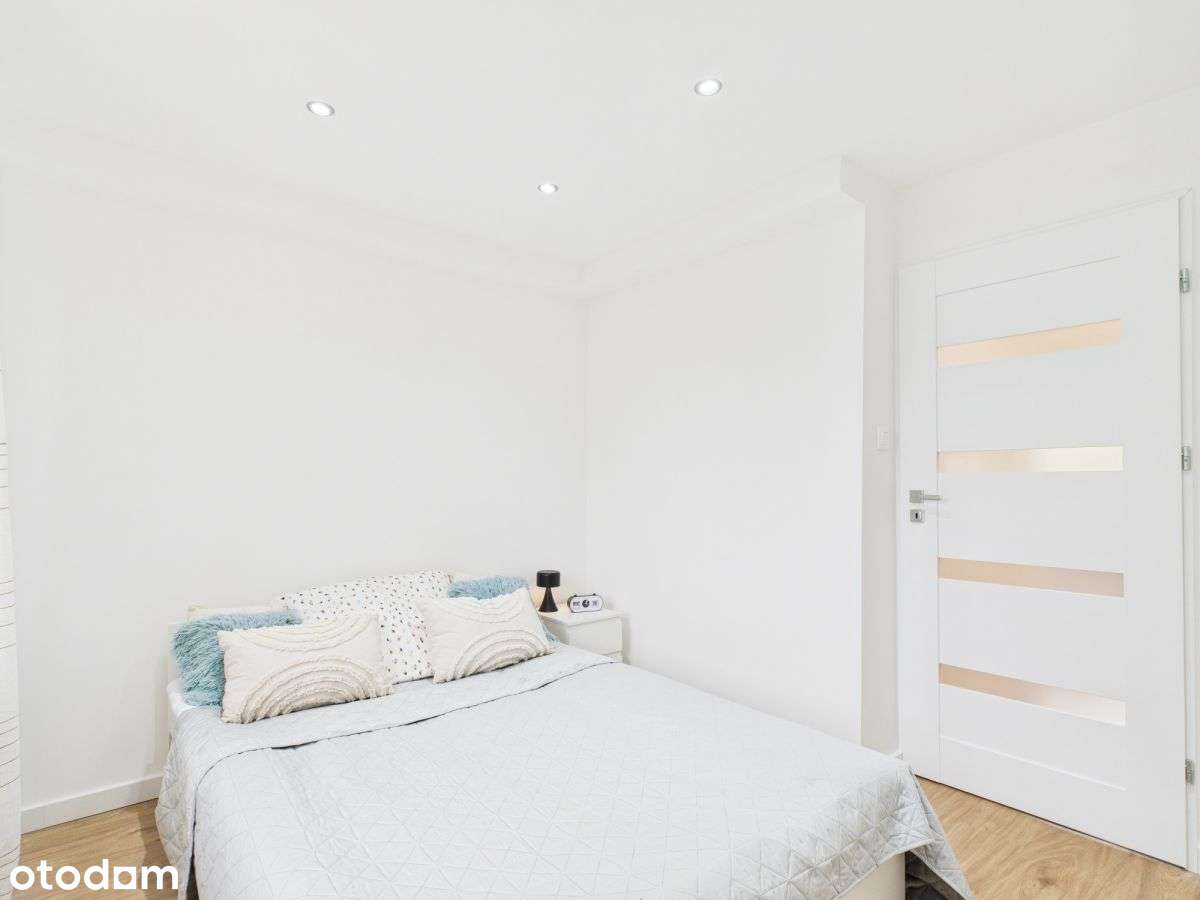 Nowoczesne mieszkanie z balkonem po remoncie-16