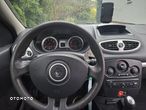 Renault Clio - 20