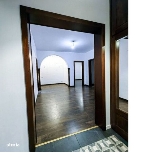 Apartament 4 Camere | Piata Romana | Renovat