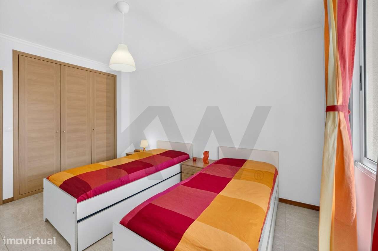 Moradia T2 Mobilada, Equipada e com Garagem | Pedras Pretas | Porto Sa-26