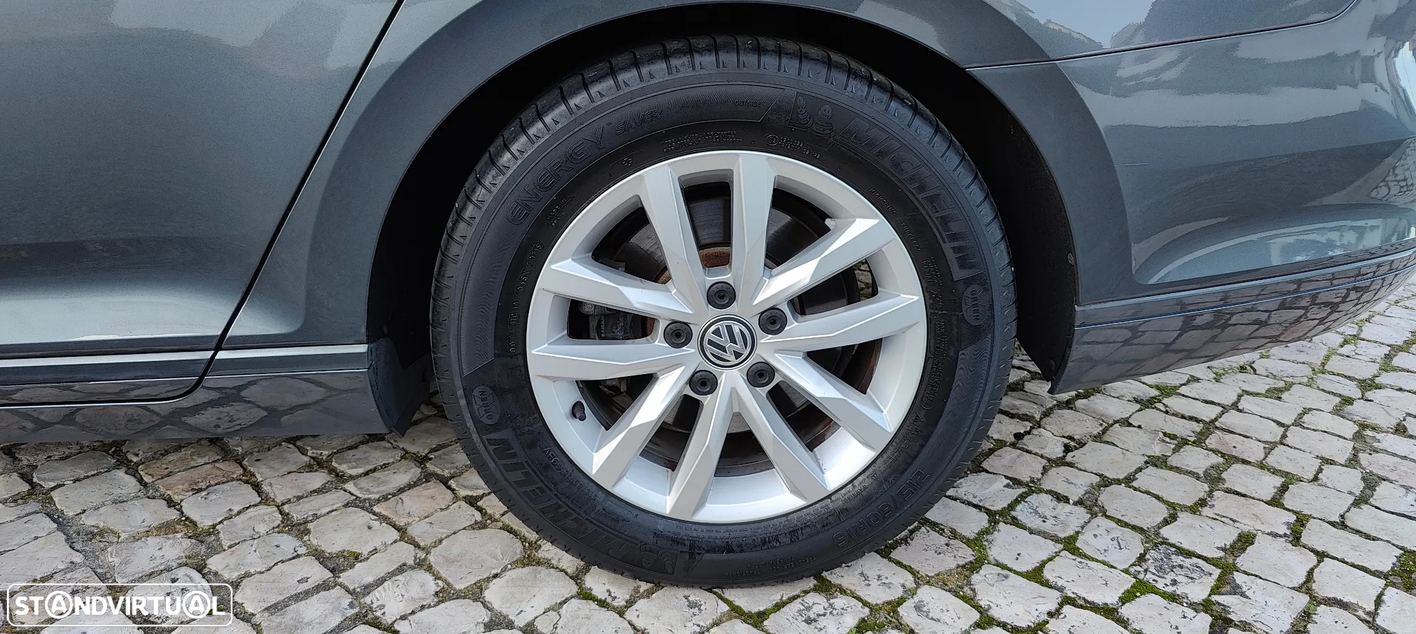 VW Passat Variant 1.6 TDI Confortline - 16