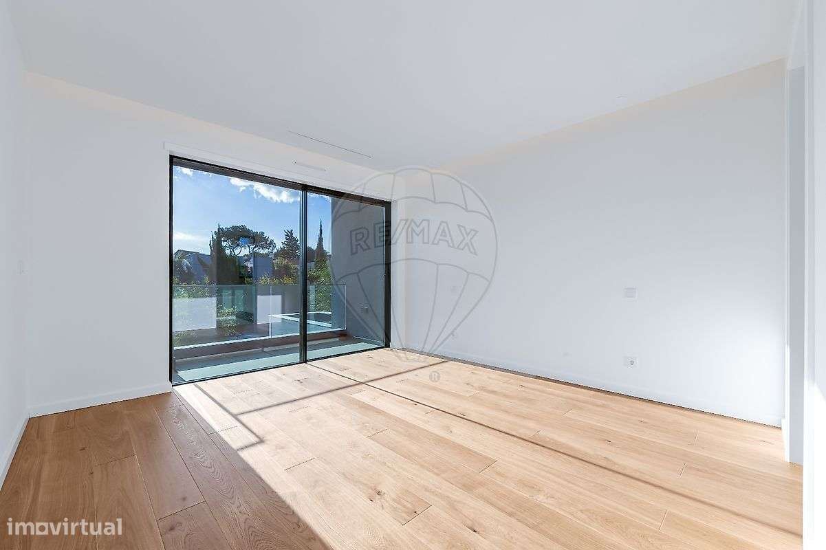 Moradia T5 para venda-25