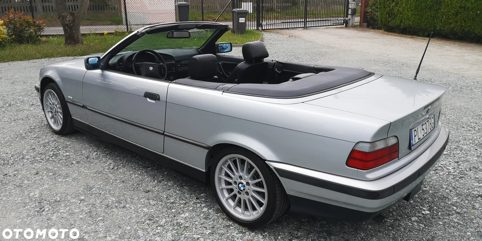 BMW Seria 3 318i Cabriolet - 11