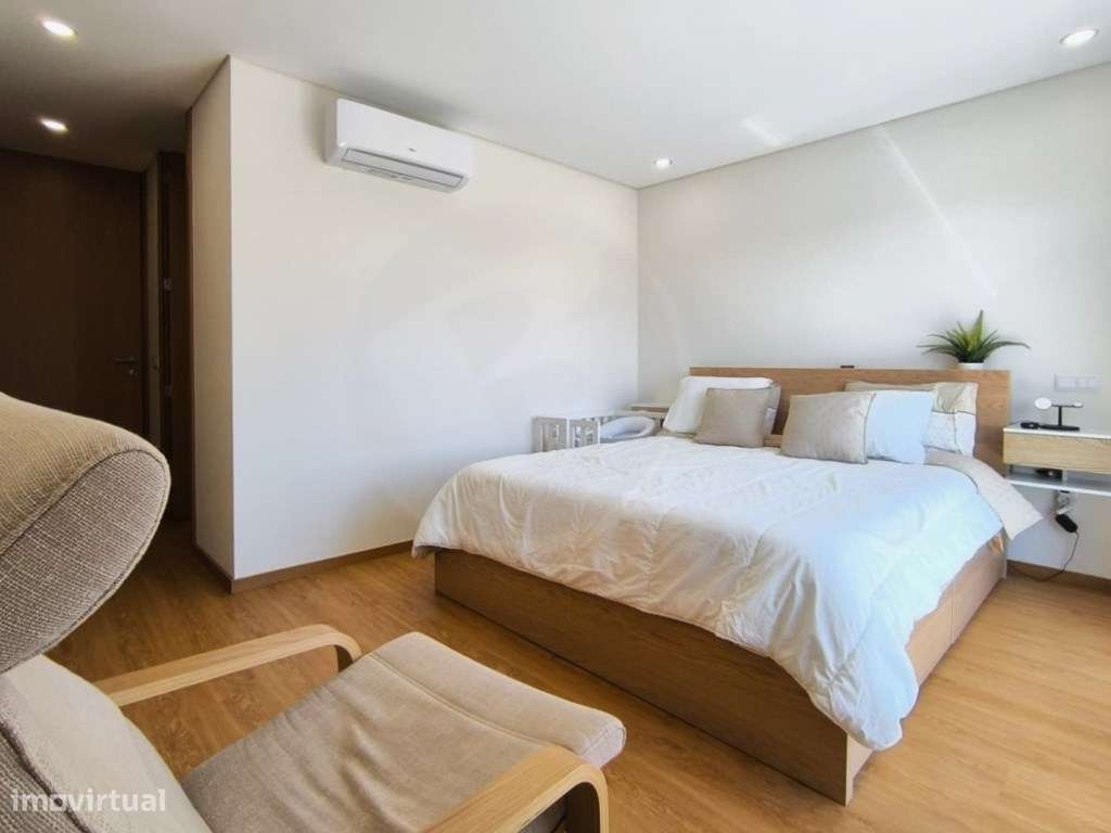 T2 Duplex com Terraço em 1ª Linha de Mar em Vila do Conde-10