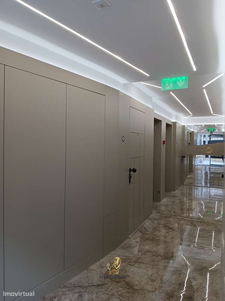 Apartamento Duplex T0 Novo-5