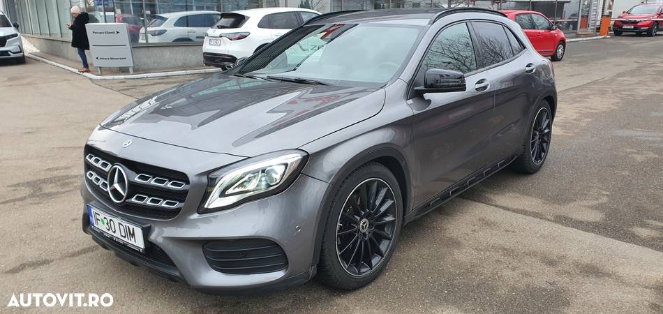 Mercedes-Benz GLA 220 4MATIC - 2