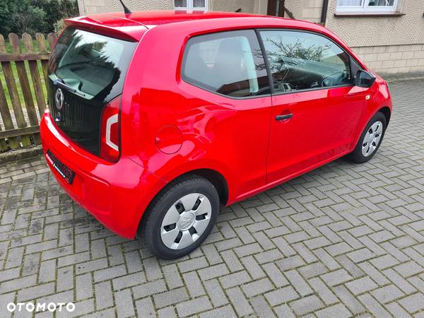 Volkswagen up! - 4