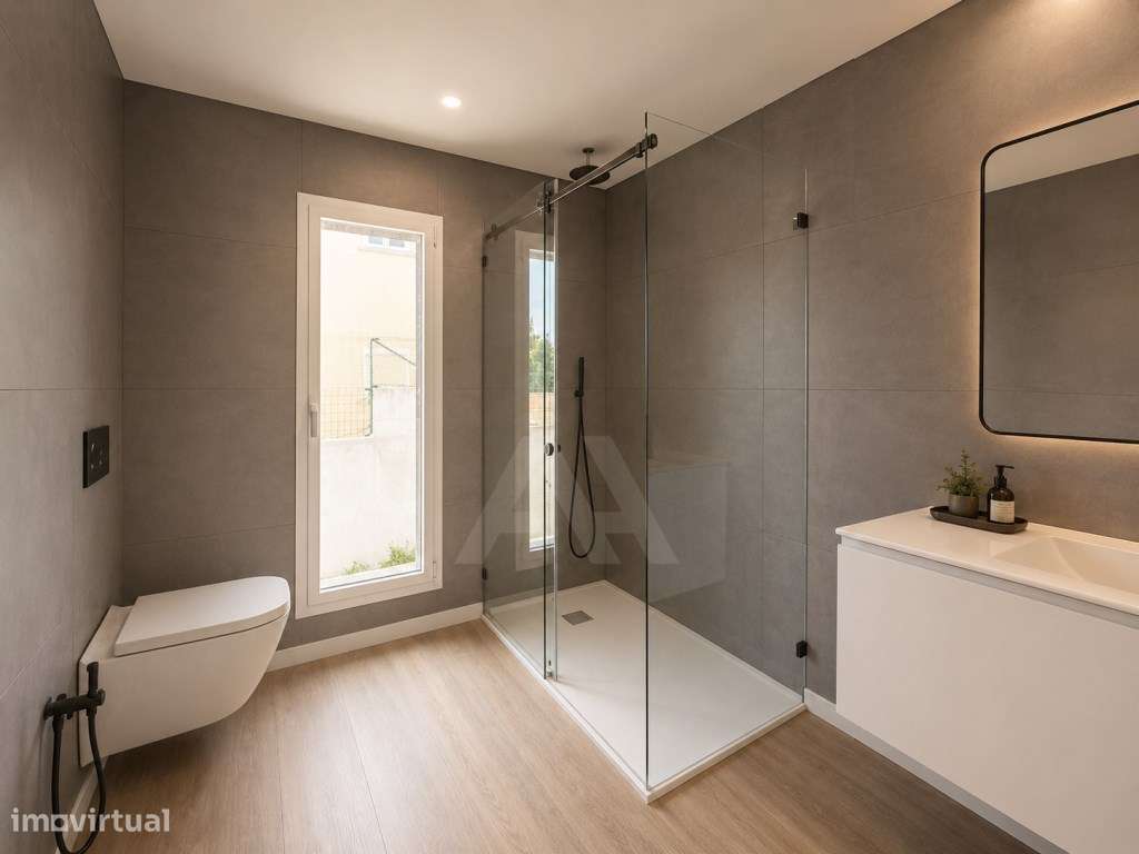 Moradia T5 na Amoreira com vista mar, piscina e jardim privativo-26